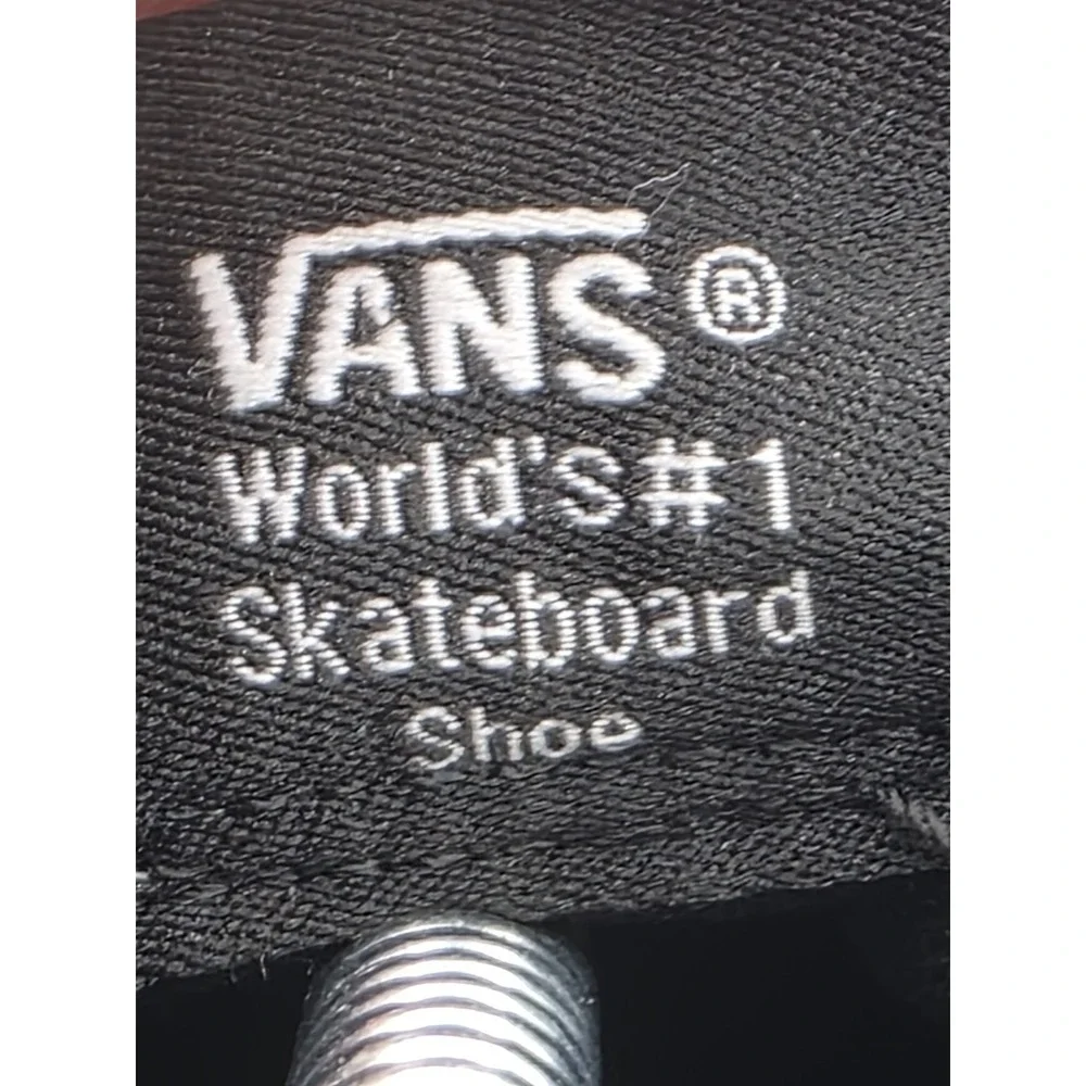 VANS Sk8-Hi Skull Graphic Sneakers Men's 7.5 Women's 9 Black‎ Red